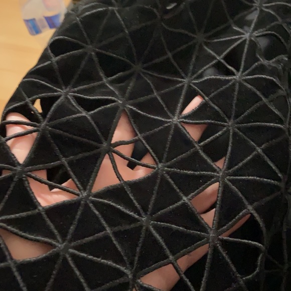 Tahari. Arthur S. Levine. - Picture 12 of 12